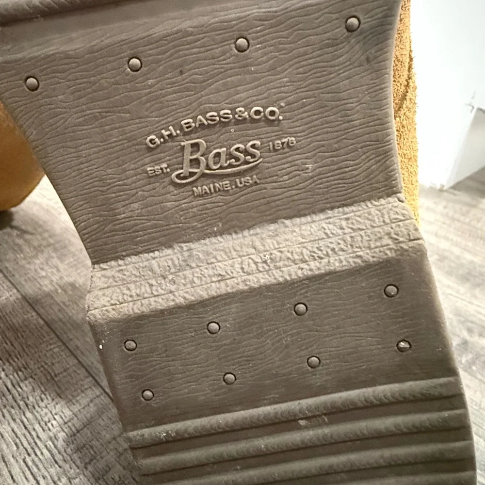 G.H. Bass & Co. classic desert