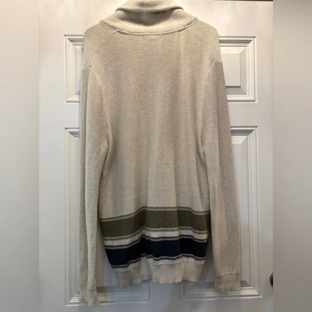 Banana Republic elegant cream