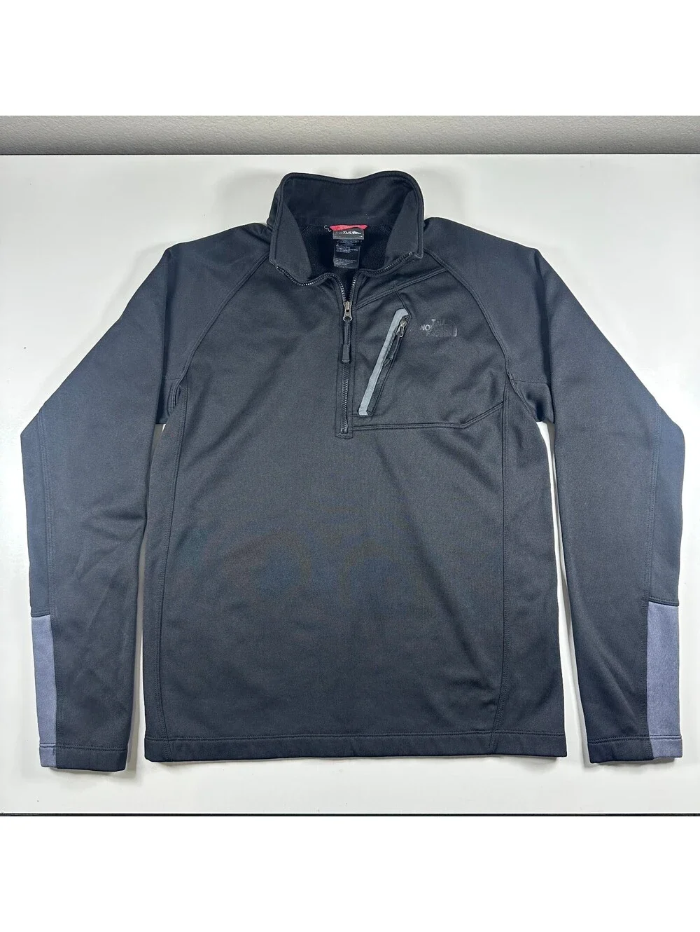 North Face Black 1/4 Zip S