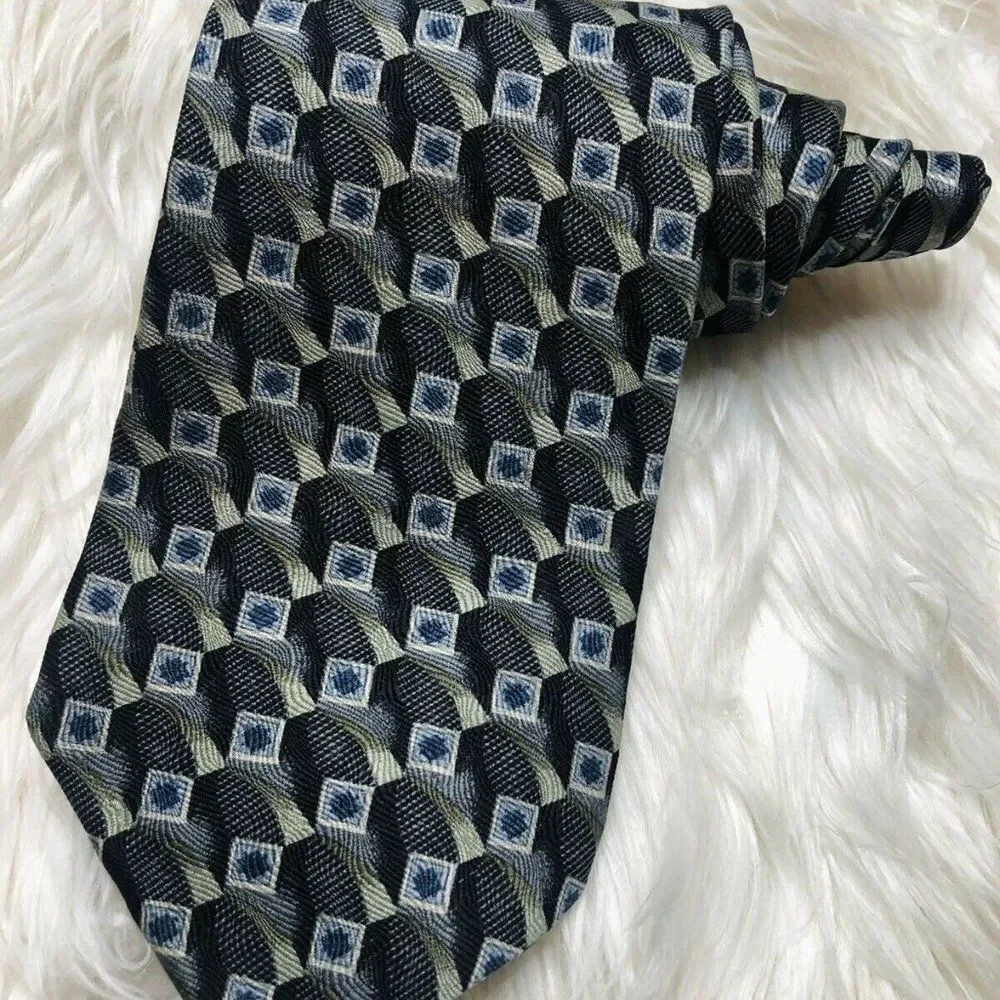 Claiborne blue gray