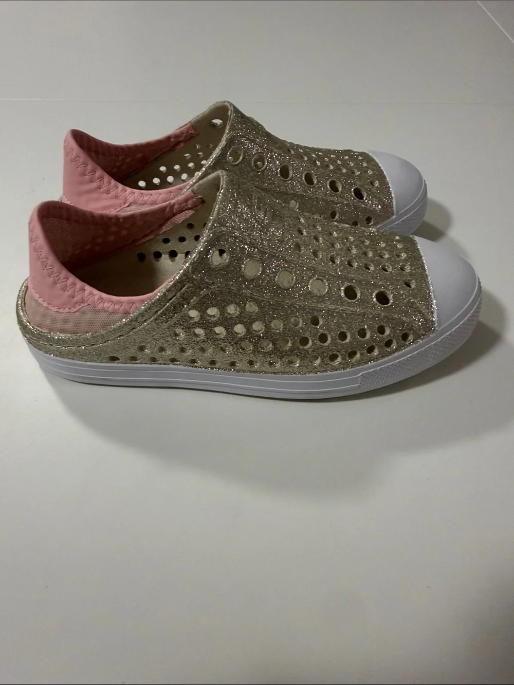 Skechers sparkling gold