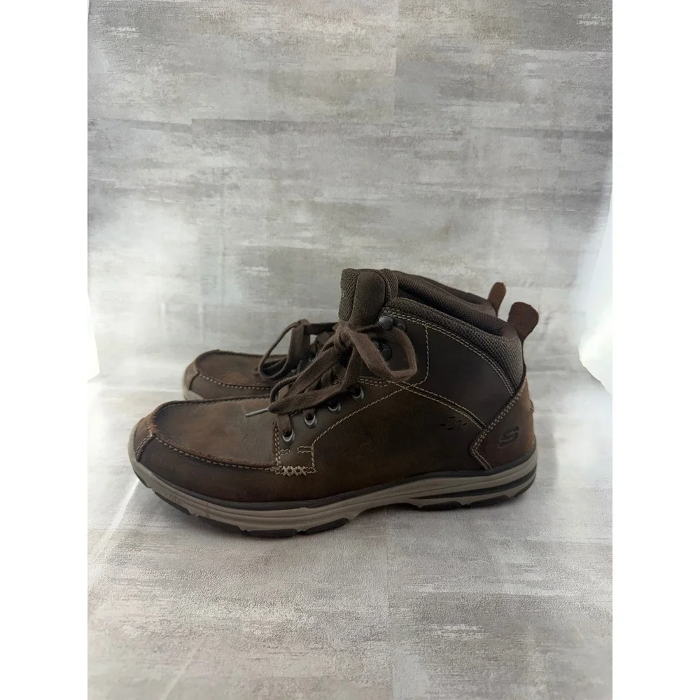 Skechers classic fit