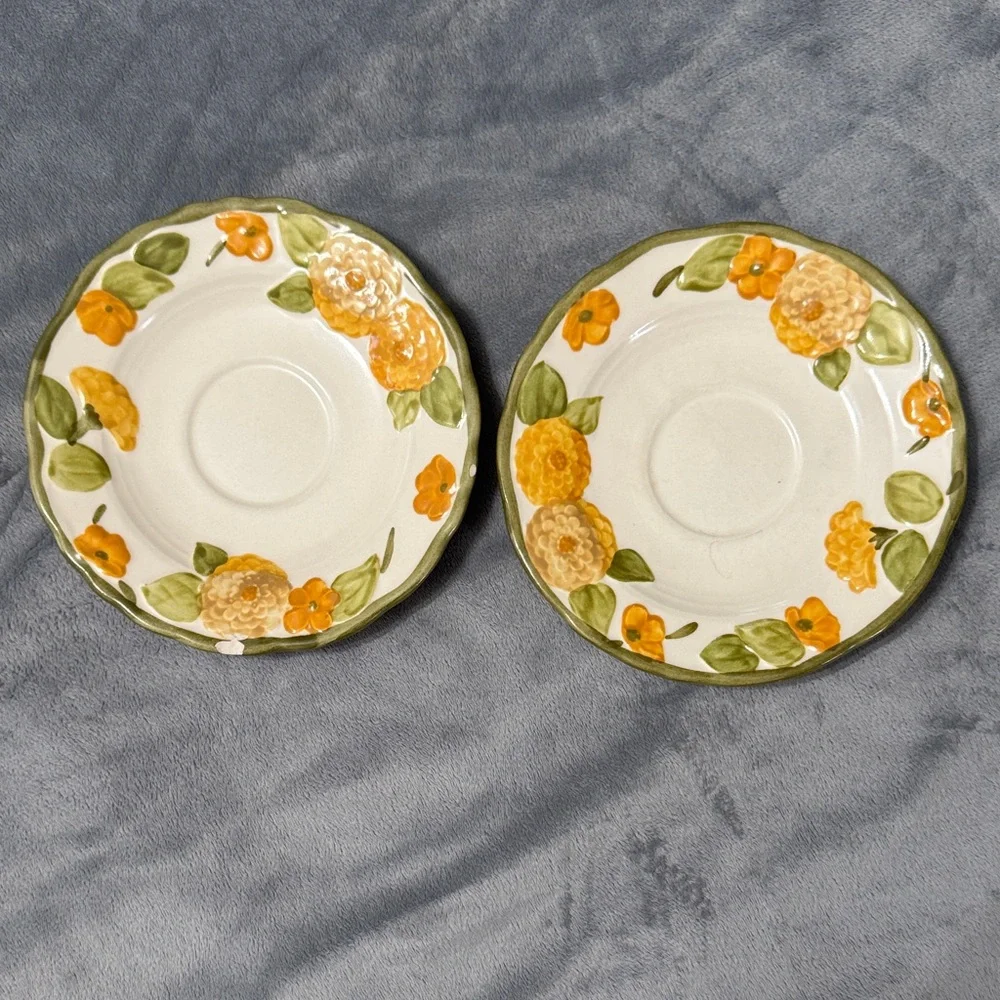 Vintage Metlox Poppytrail #1073 Sculpted Zinnia Flowers Set of 2 Saucers 6