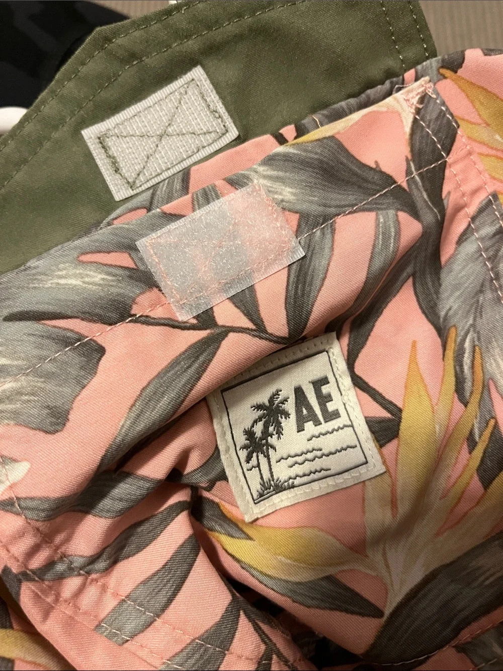 American Eagle Outfitters casual men’s
