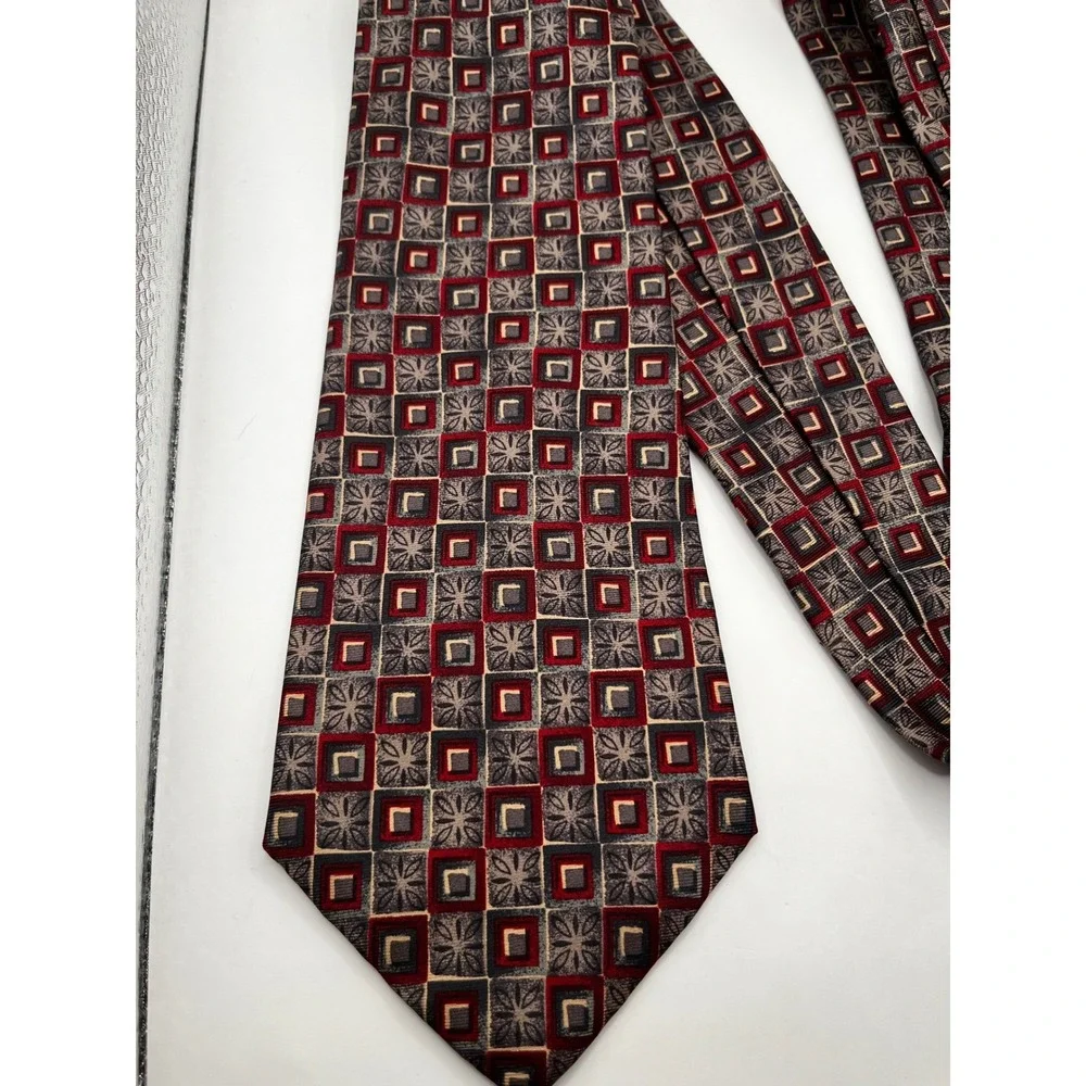 Albert NIPON Silk‎ Geometric Pattern Neck Tie Burgundy Gold Men's Accessory NWT