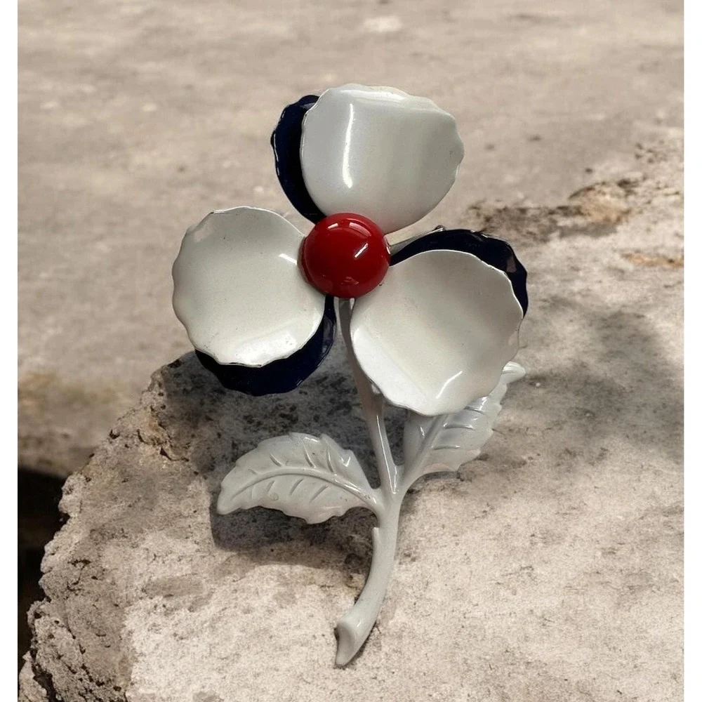 Vintage 60s Patriotic Floral‎ Red White Blue Enameled Pin 3.75