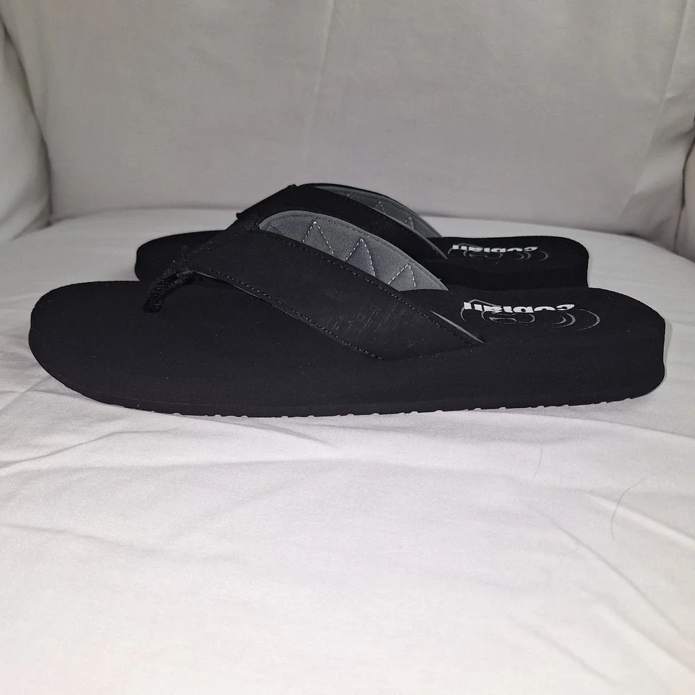 Cobian men black