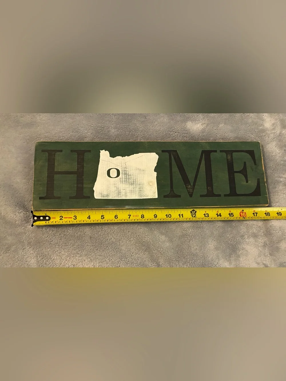 N/A green wooden