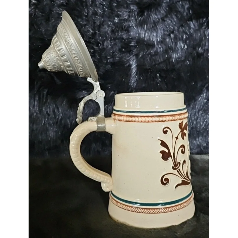 German Beer‎ Stein 