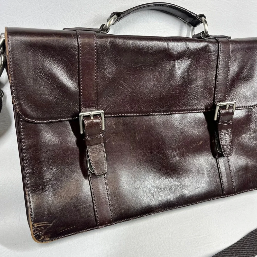 Fossil messenger bag