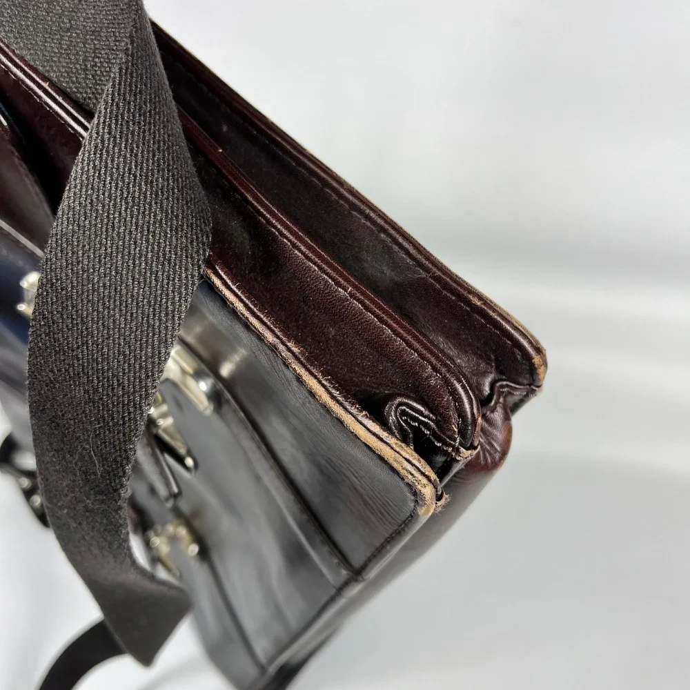 Fossil messenger bag