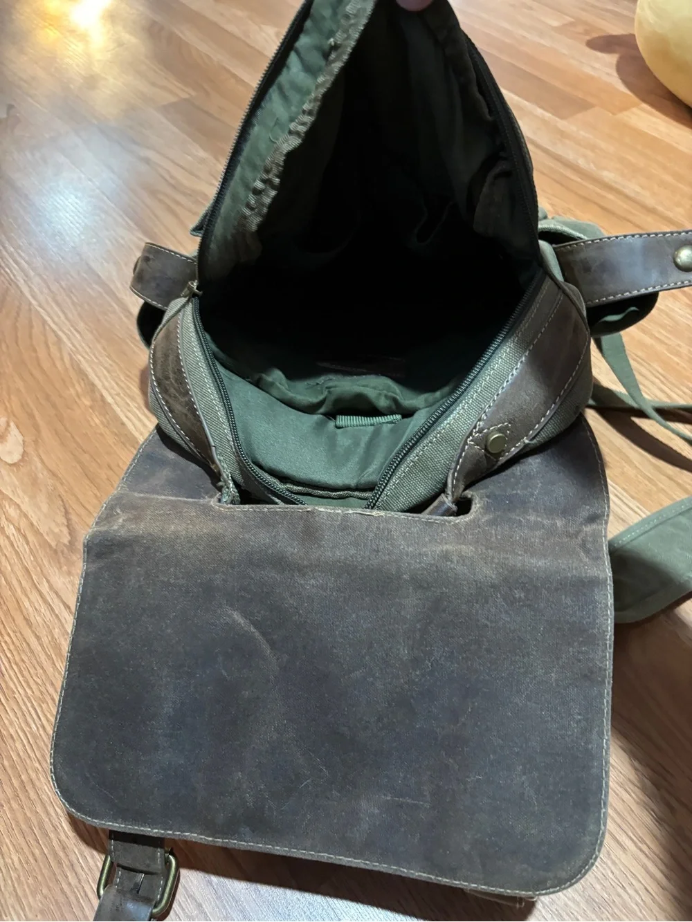 Cargoit canvas backpack
