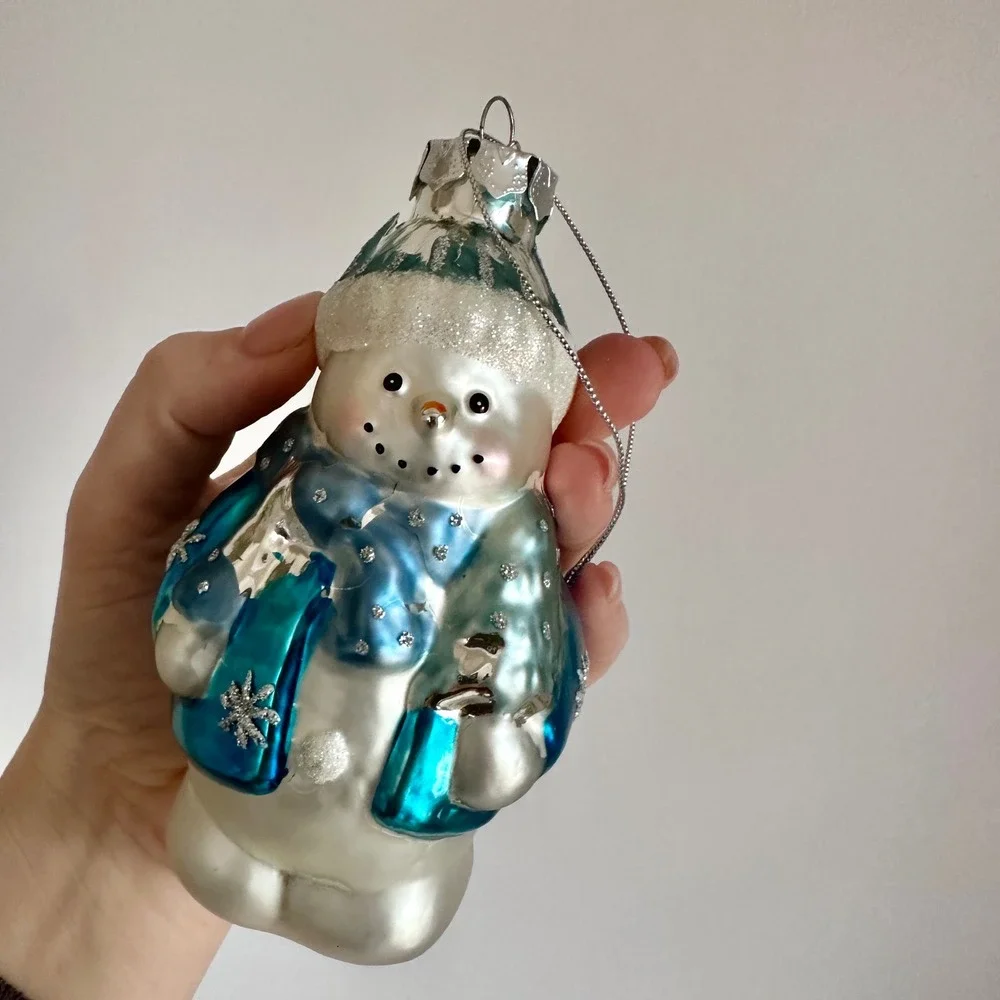 N/A charming glass