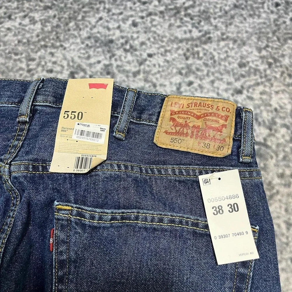 Levis levi 550