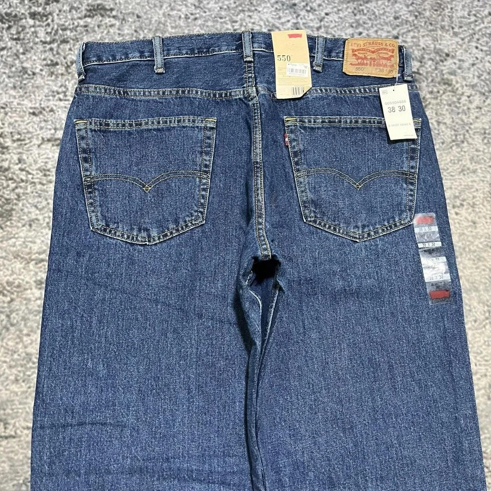Levis levi 550