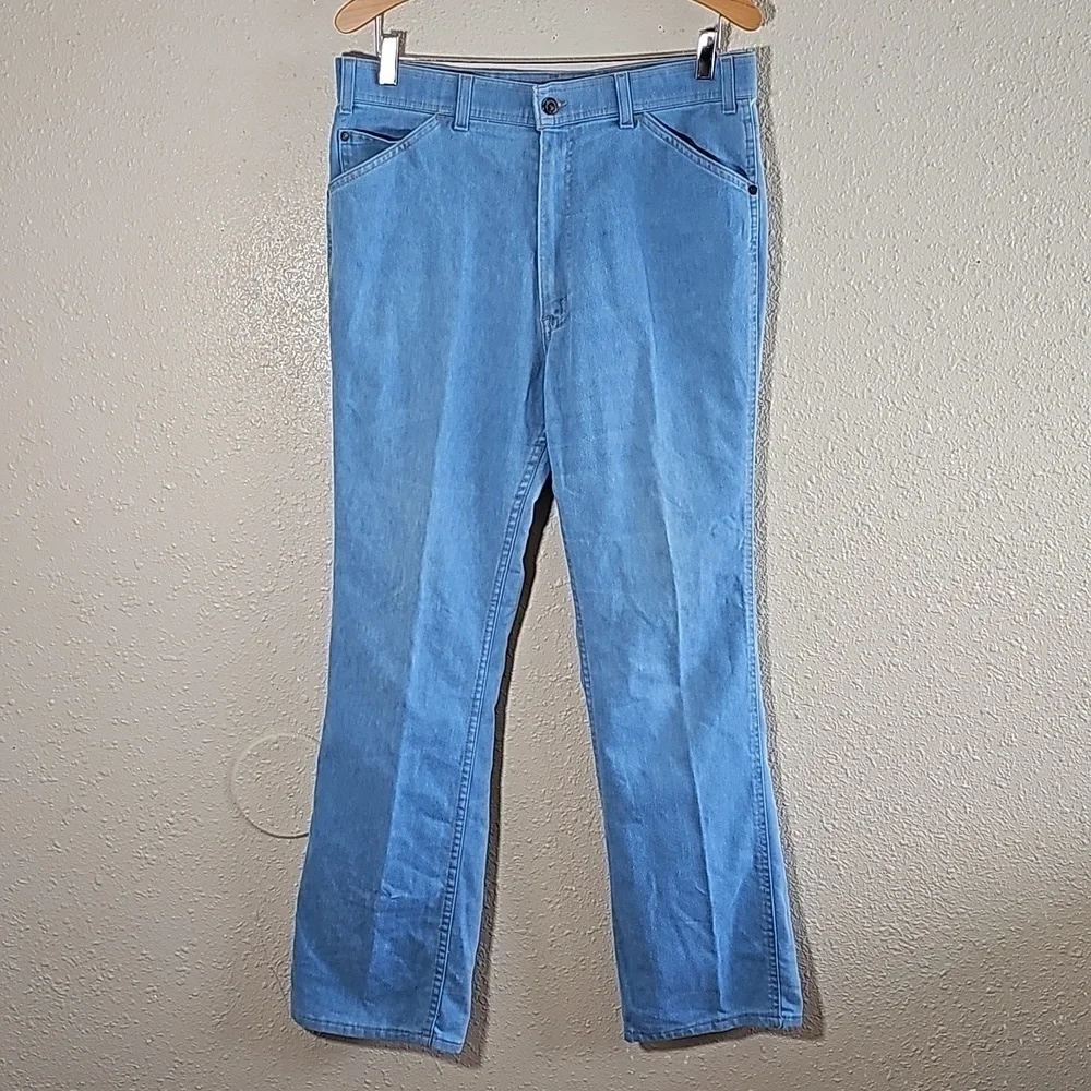 Vintage Levi's 535 Orange Tag.