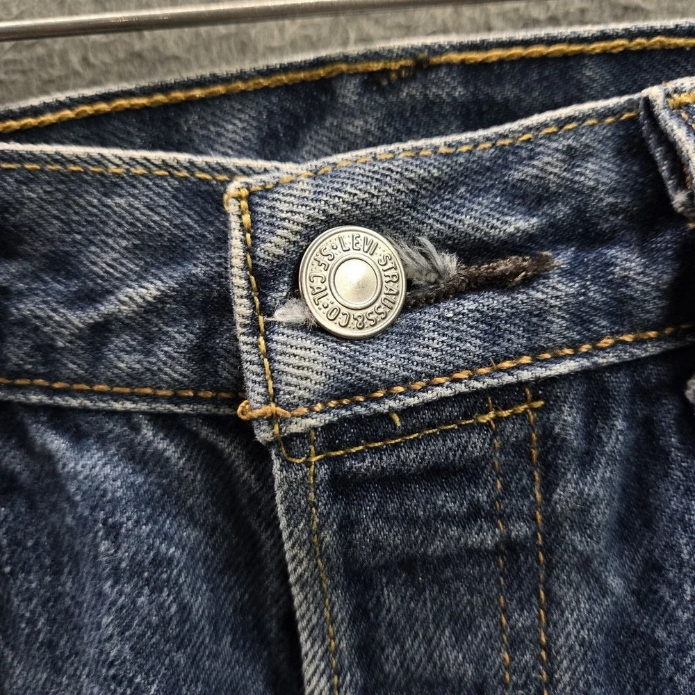 Levis *please carefully