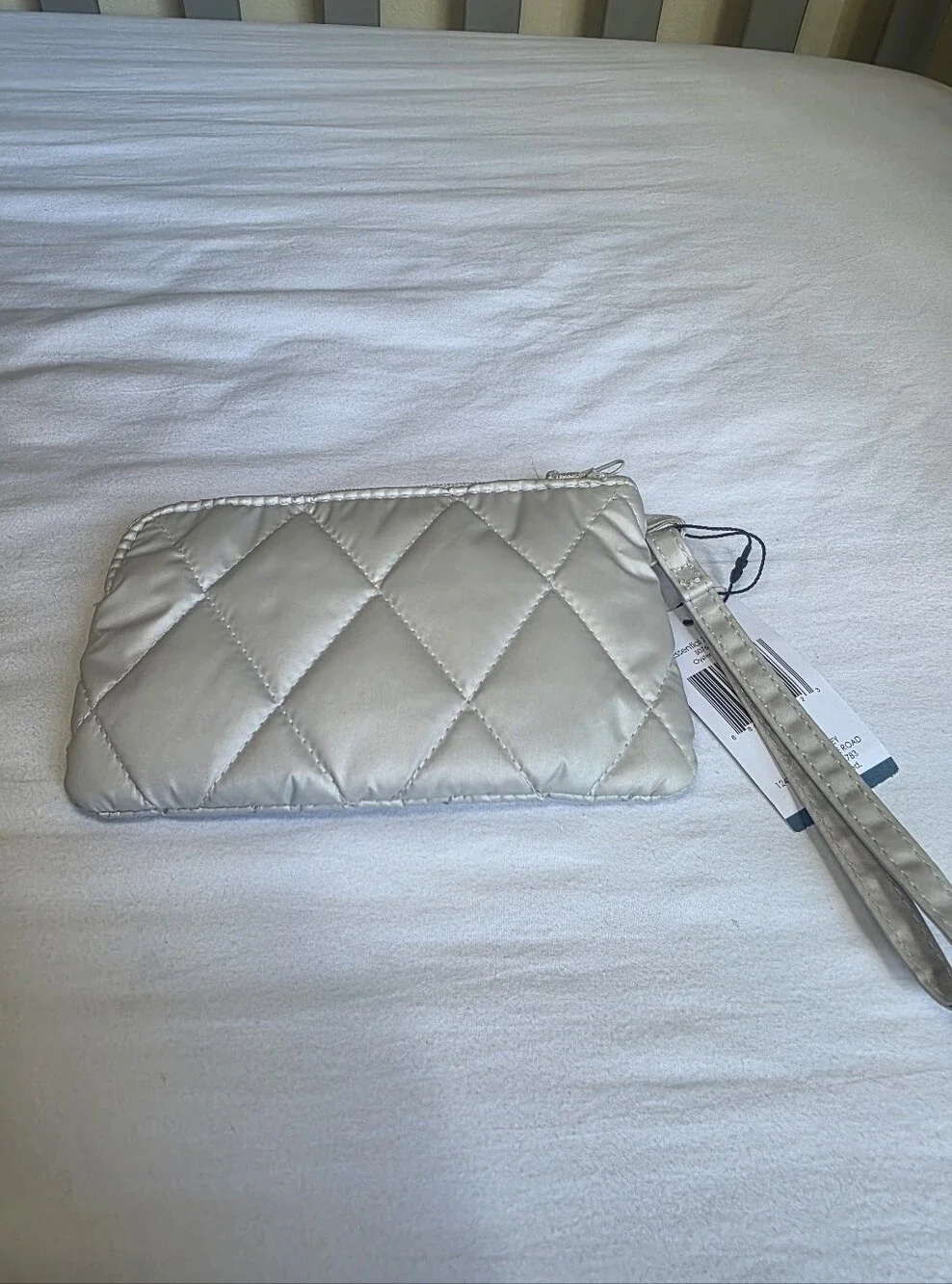 Vera Bradley sleek quilted