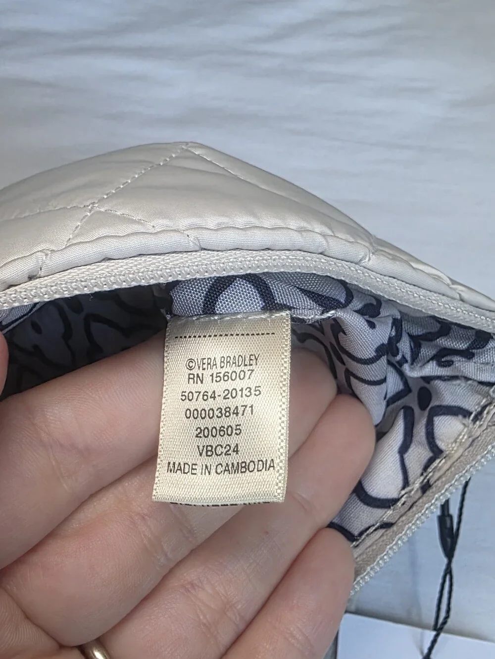 Vera Bradley sleek quilted