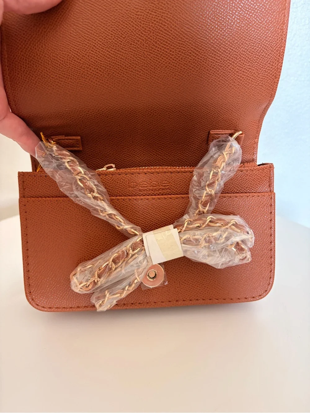 bebe clutch beige