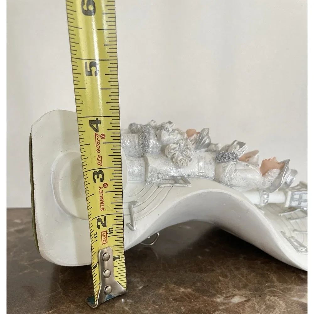 Lincolnshire vtg white