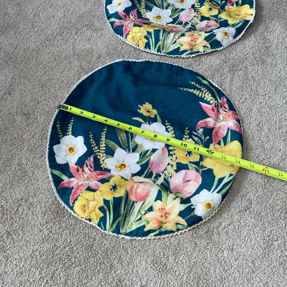 Shabby Chic beautiful round