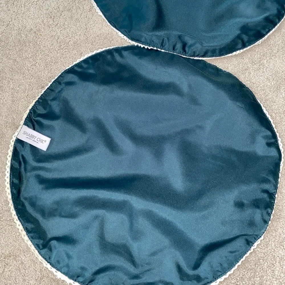 Shabby Chic beautiful round