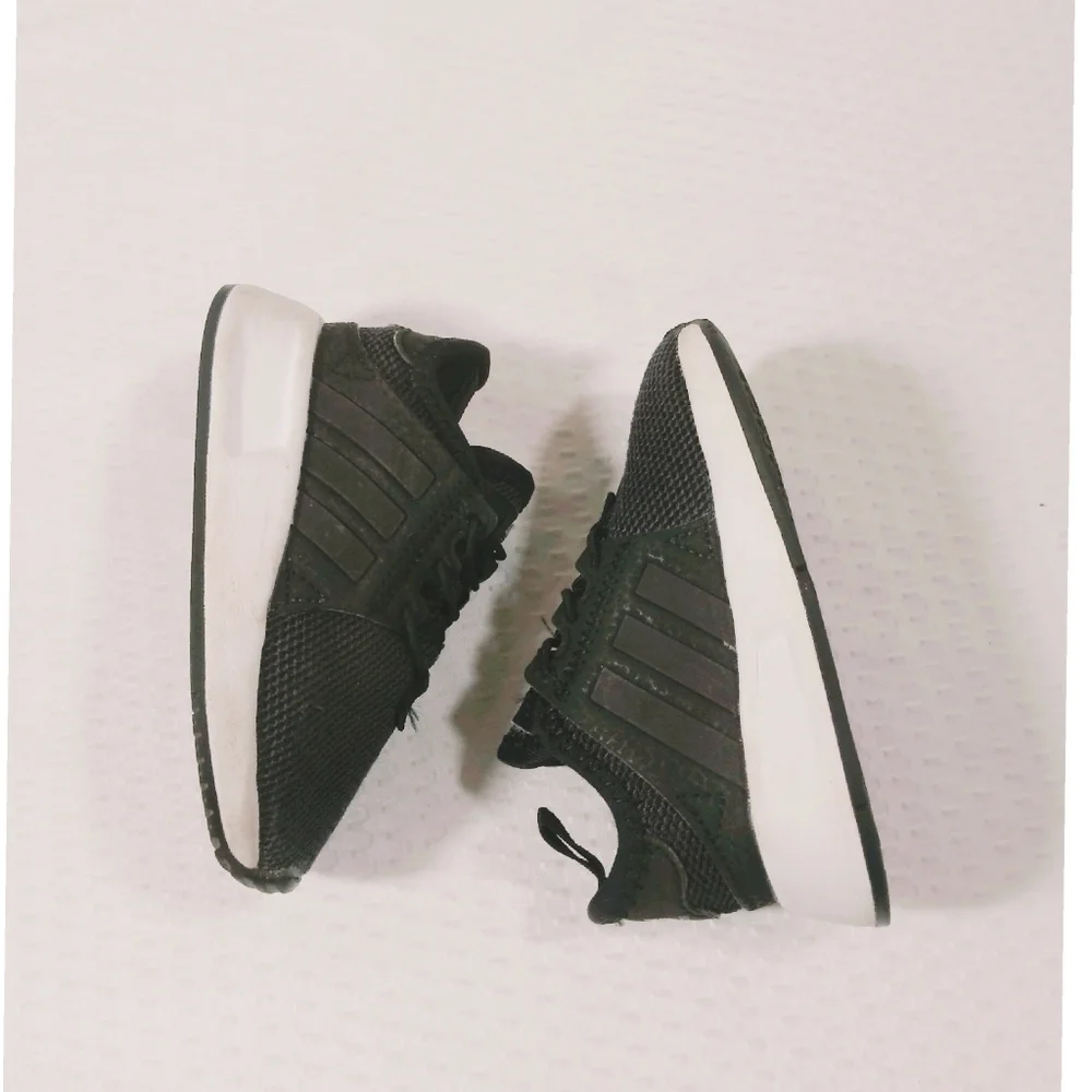 adidas sneakers size