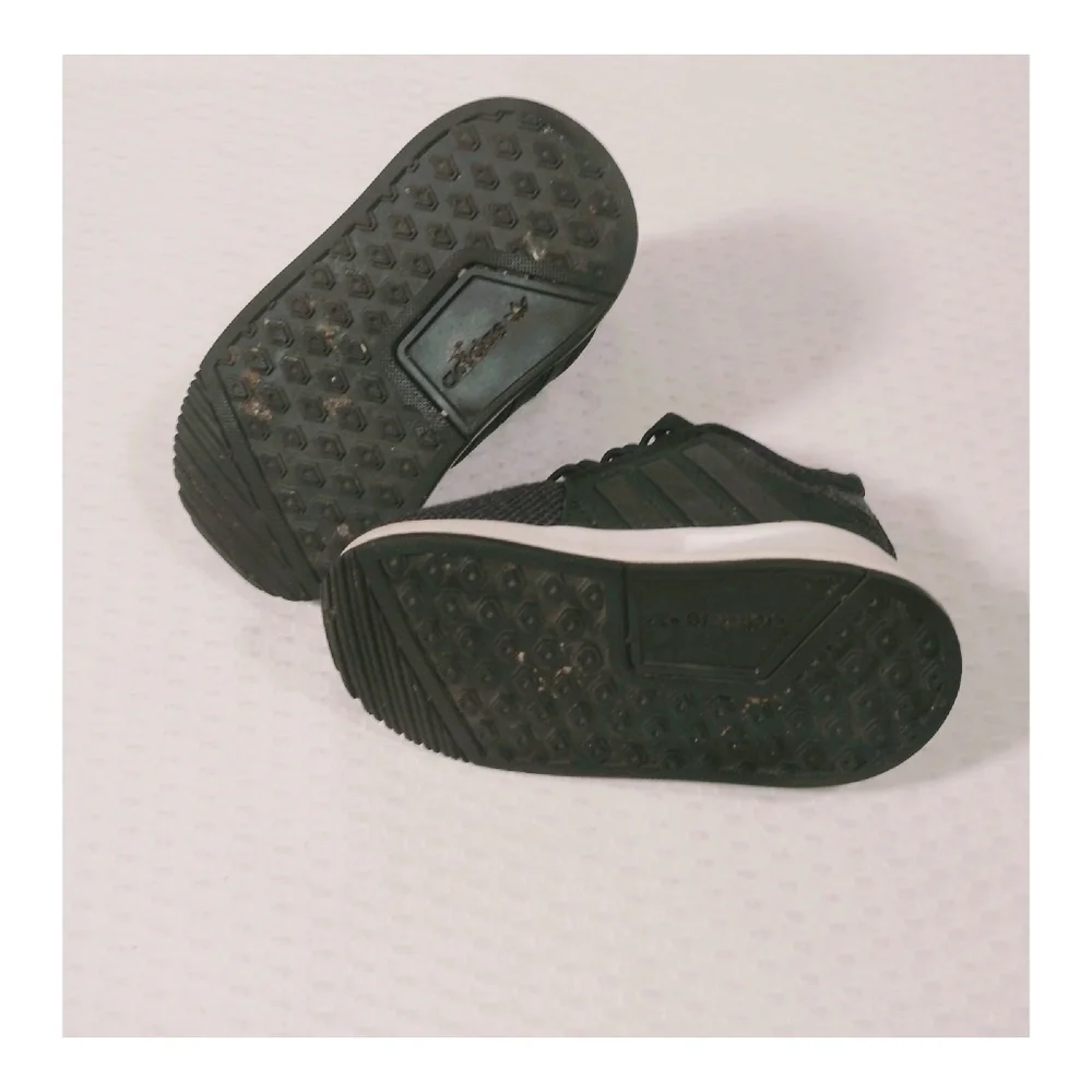 adidas sneakers size