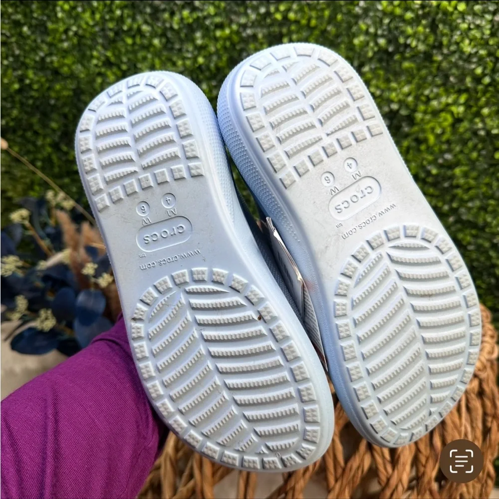 CROCS stylish soft