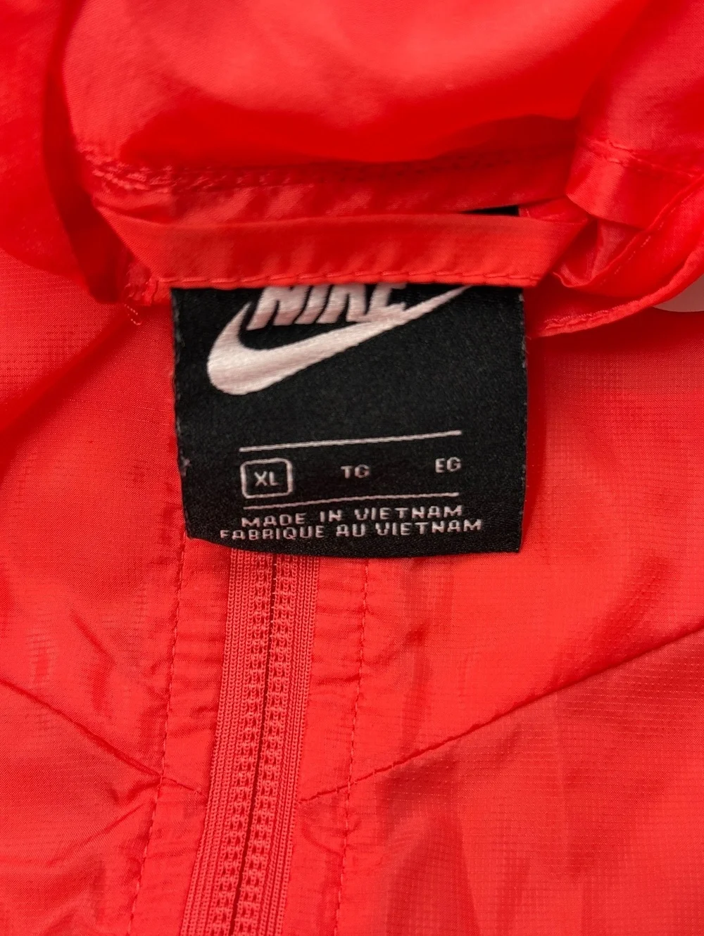 Nike lightweight red