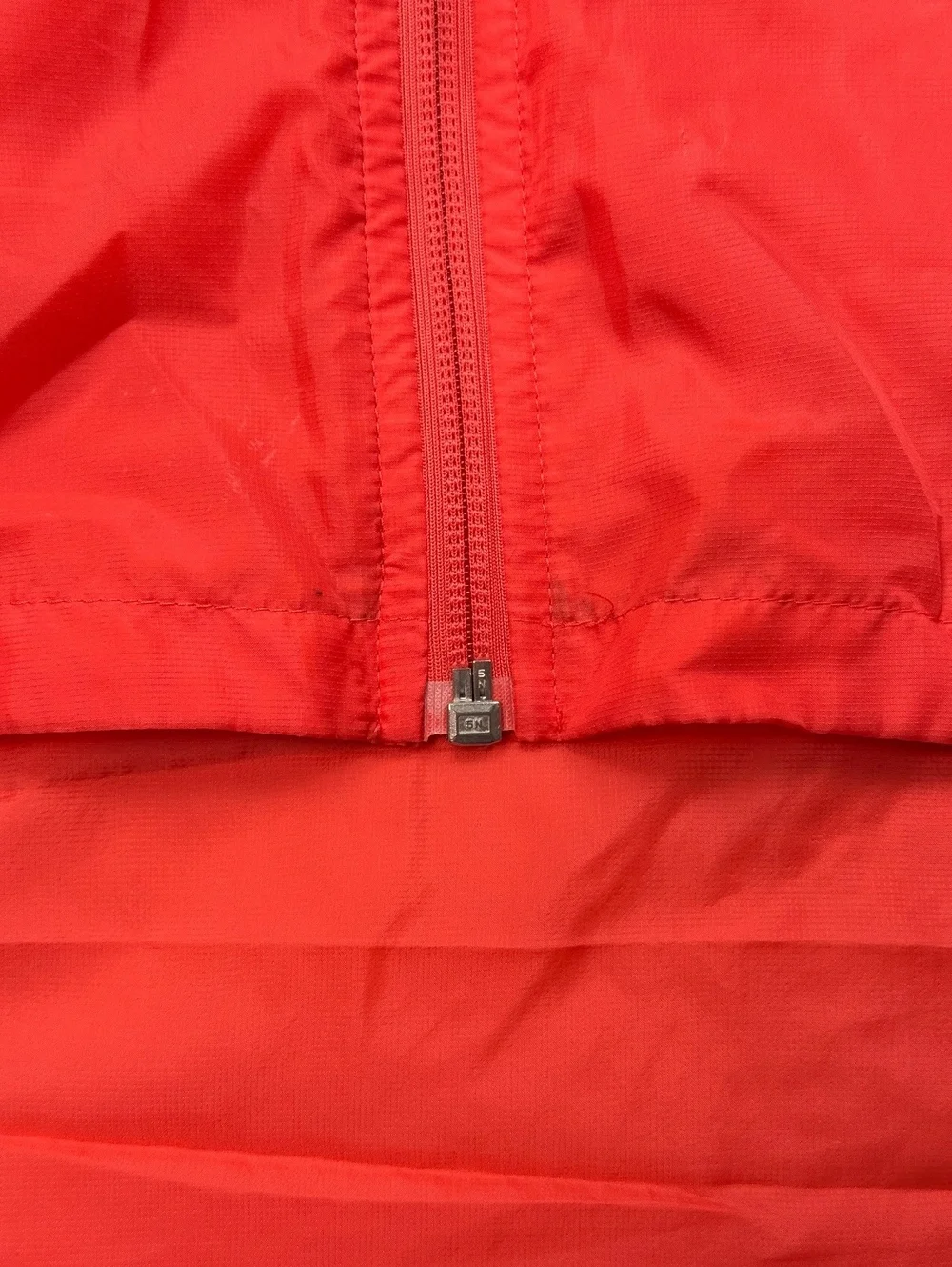 Nike lightweight red