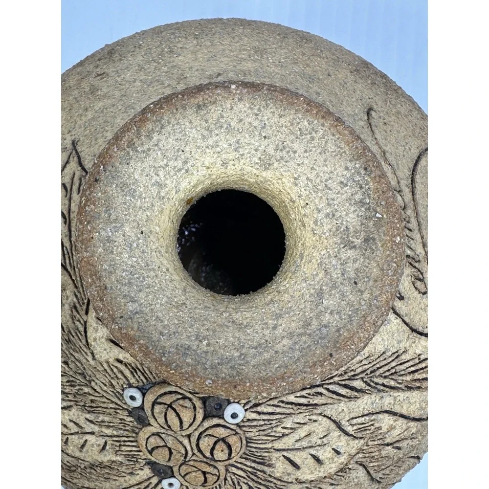 Carmakoma cast lamp