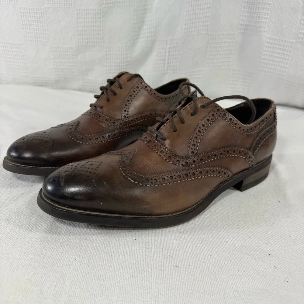 Clarks Mens‎ Size 11 Brown Leather Oxford Dress Shoes Lace Up Casual