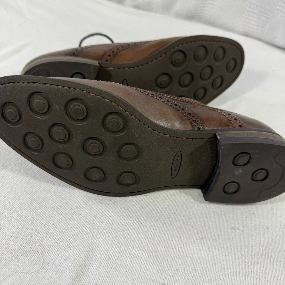 Clarks step out