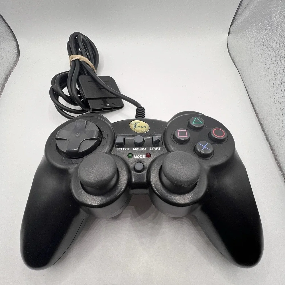 Titan playstation advanced