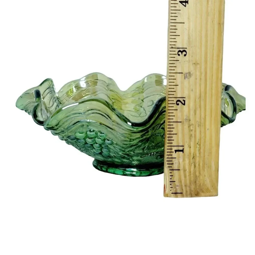 Imperial Glass glows bottom