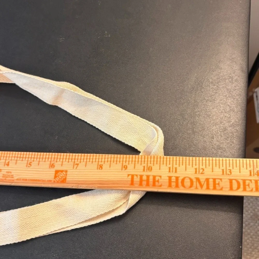 The Unbranded Brand size item