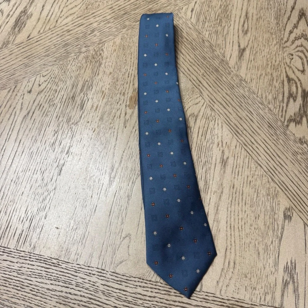 Beau Brummell that intricate as