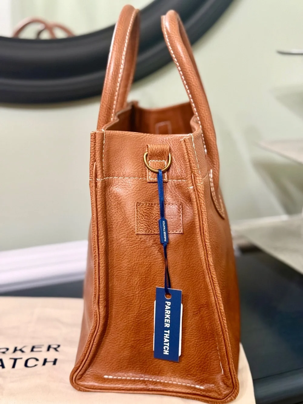 Parker Thatch classic tan