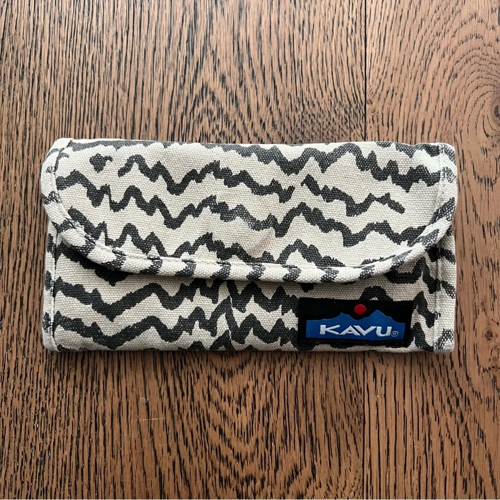 Kavu listing acc1