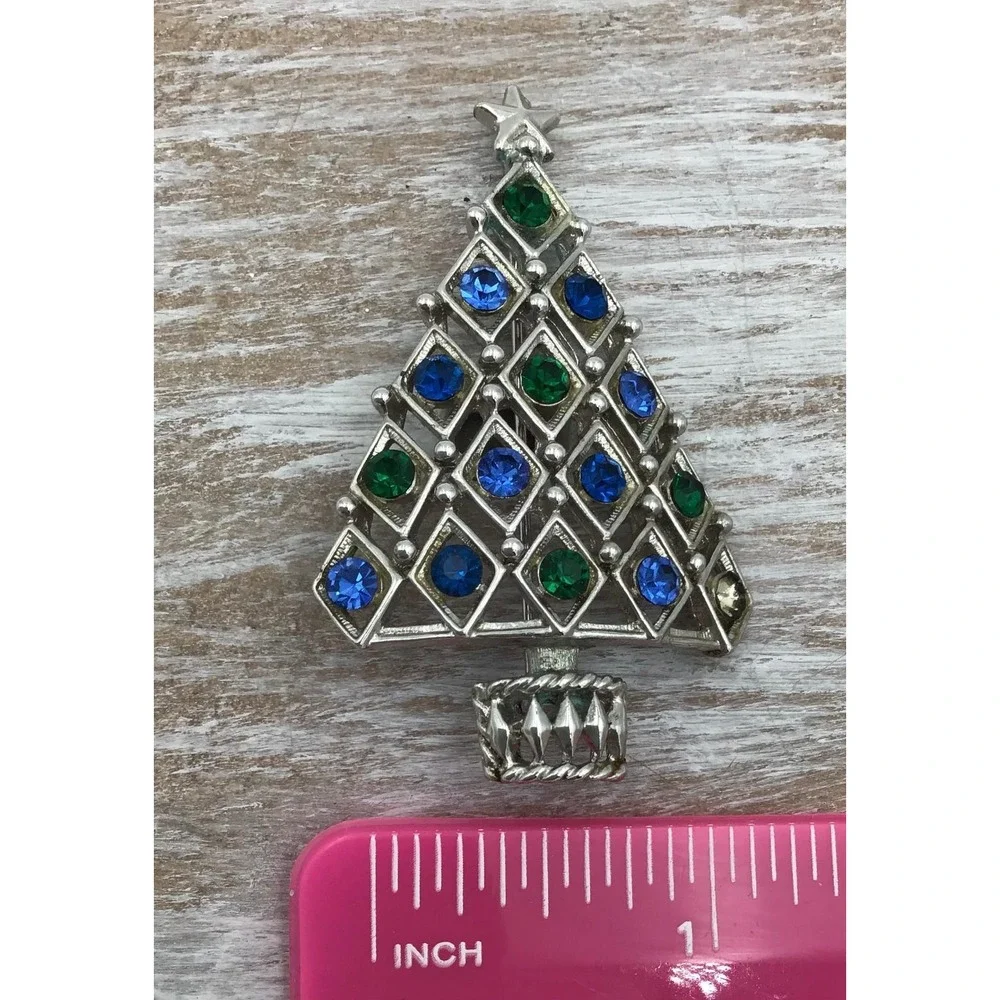 Eisenberg festive holiday