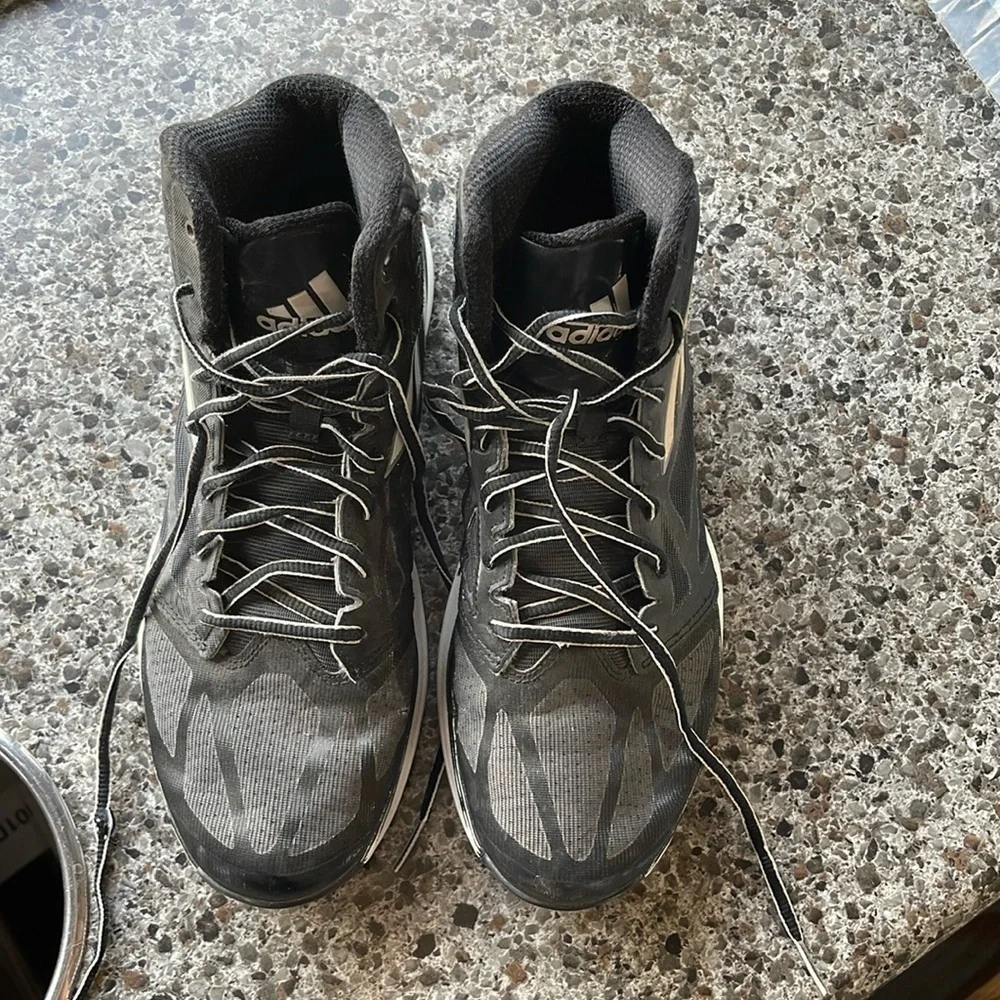 adidas men’s size