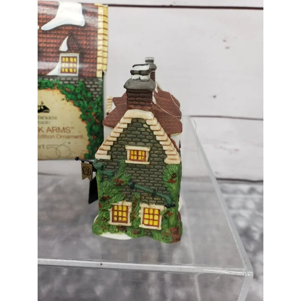 DEPT 56 Heritage‎ VILLAGE DEDLOCK ARMS ORNAMENT RETIRED CHARLES DICKENS INN 1994