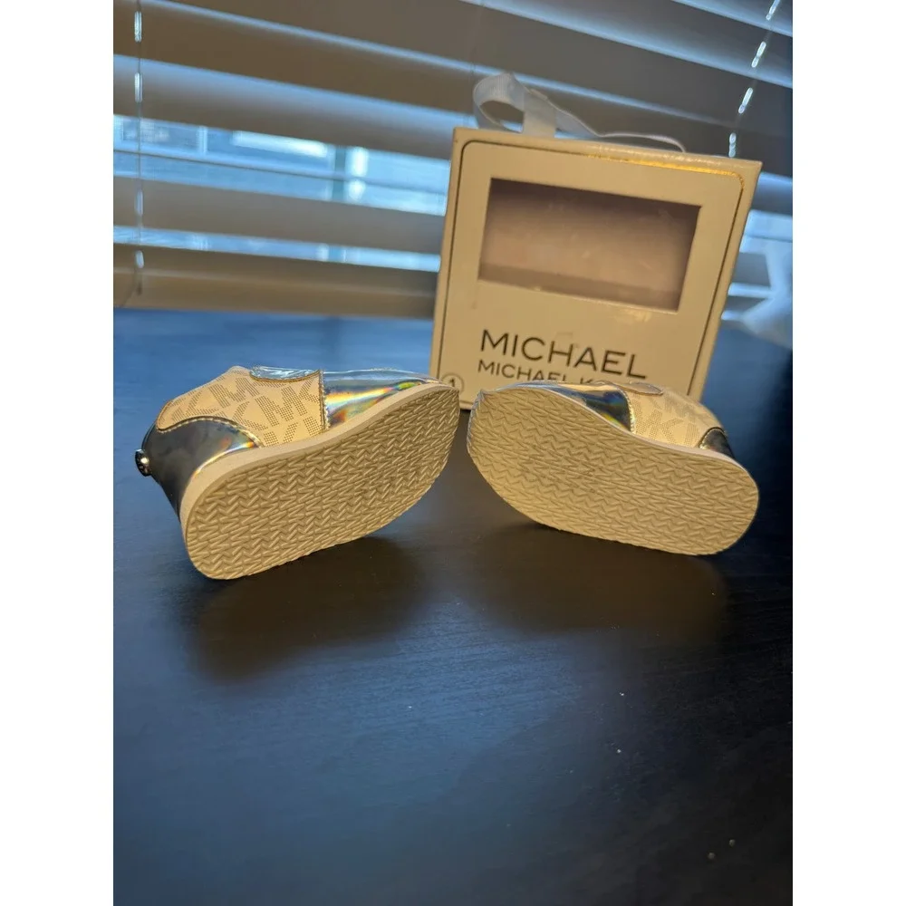 Michael Kors bling fit
