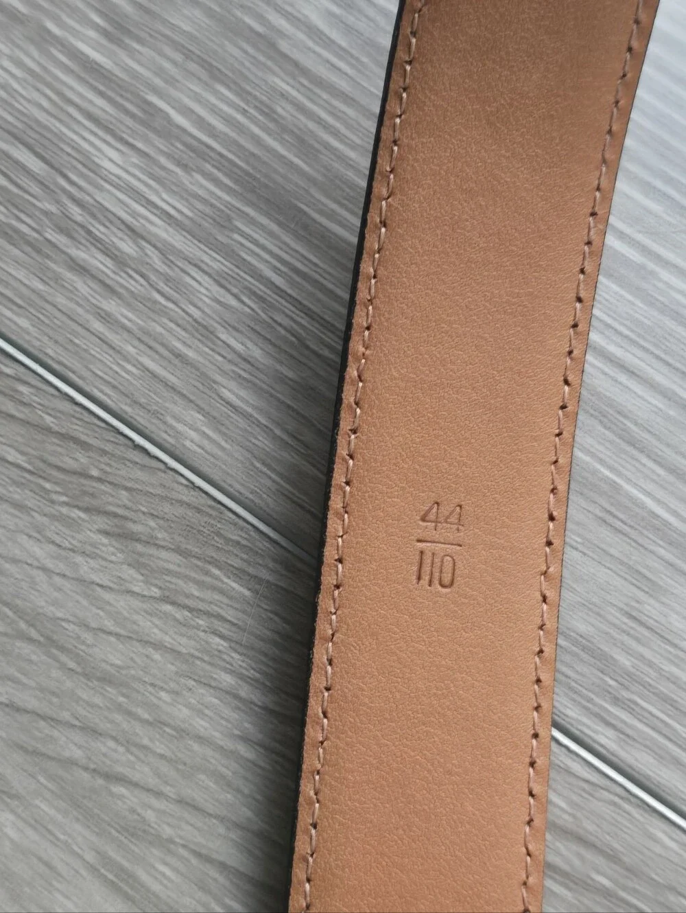 Brown Leather Belt Men's 44 Gold Buckle Genuine Dress Classic Made In Canada