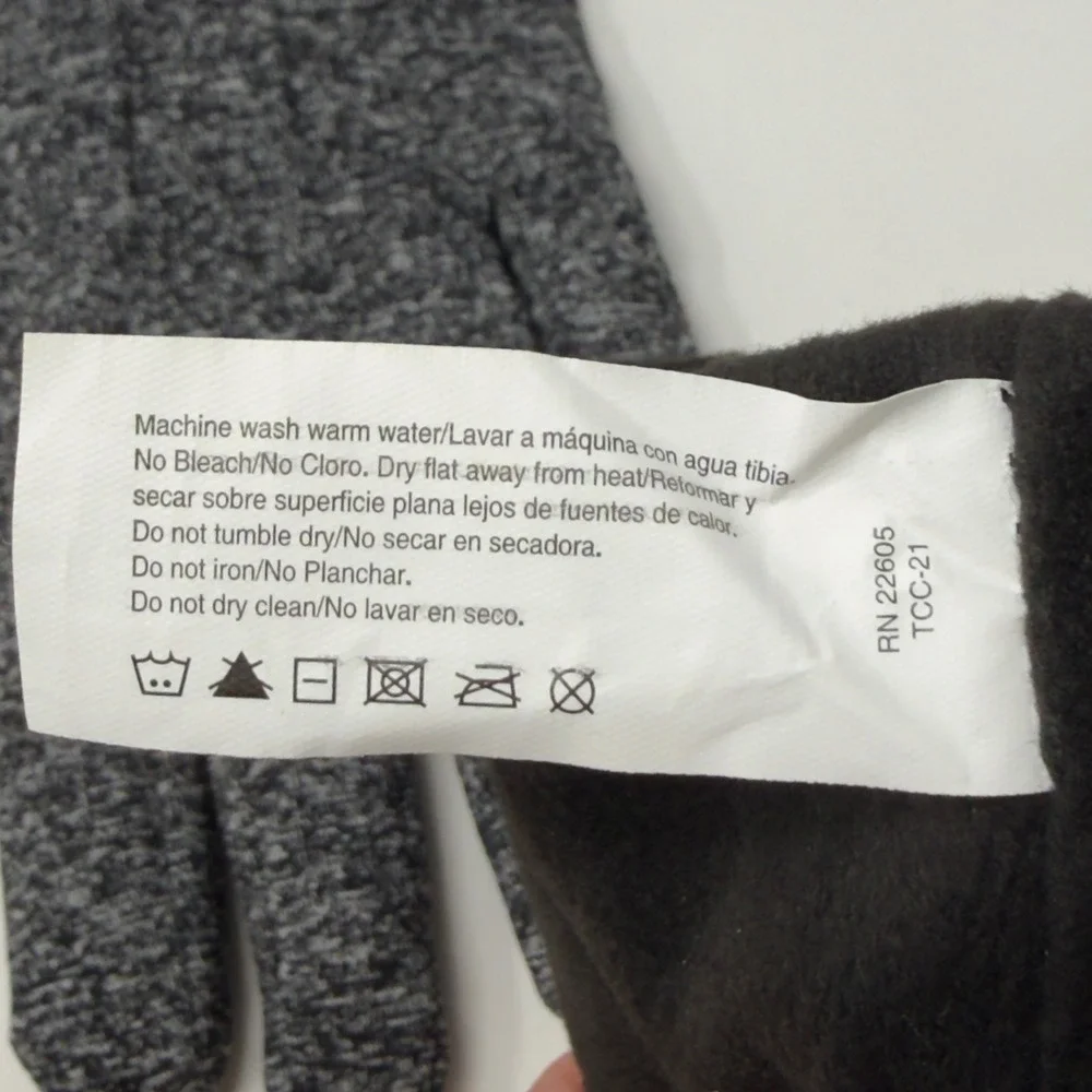 isotoner spandex gloves