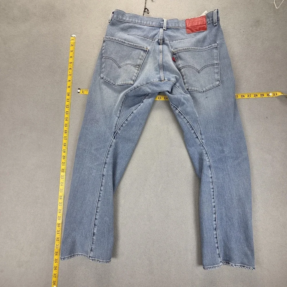 Levis important sizing