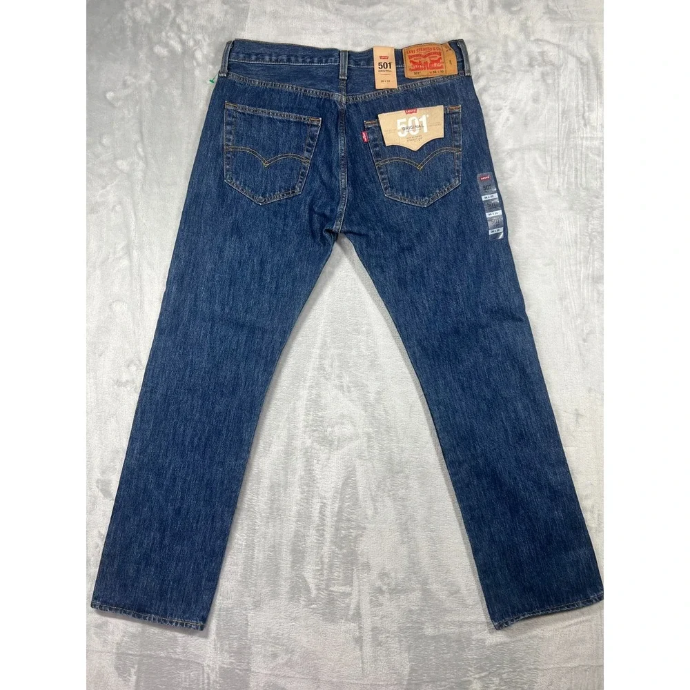 Levis flaws this