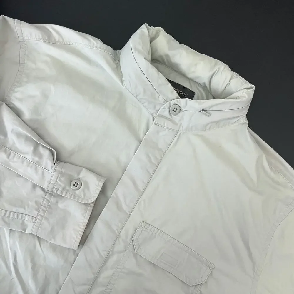 Banana Republic Shirt Mens L‎ Stowaway Hood Nylon Zip Off Sleeve Outdoor Fishing